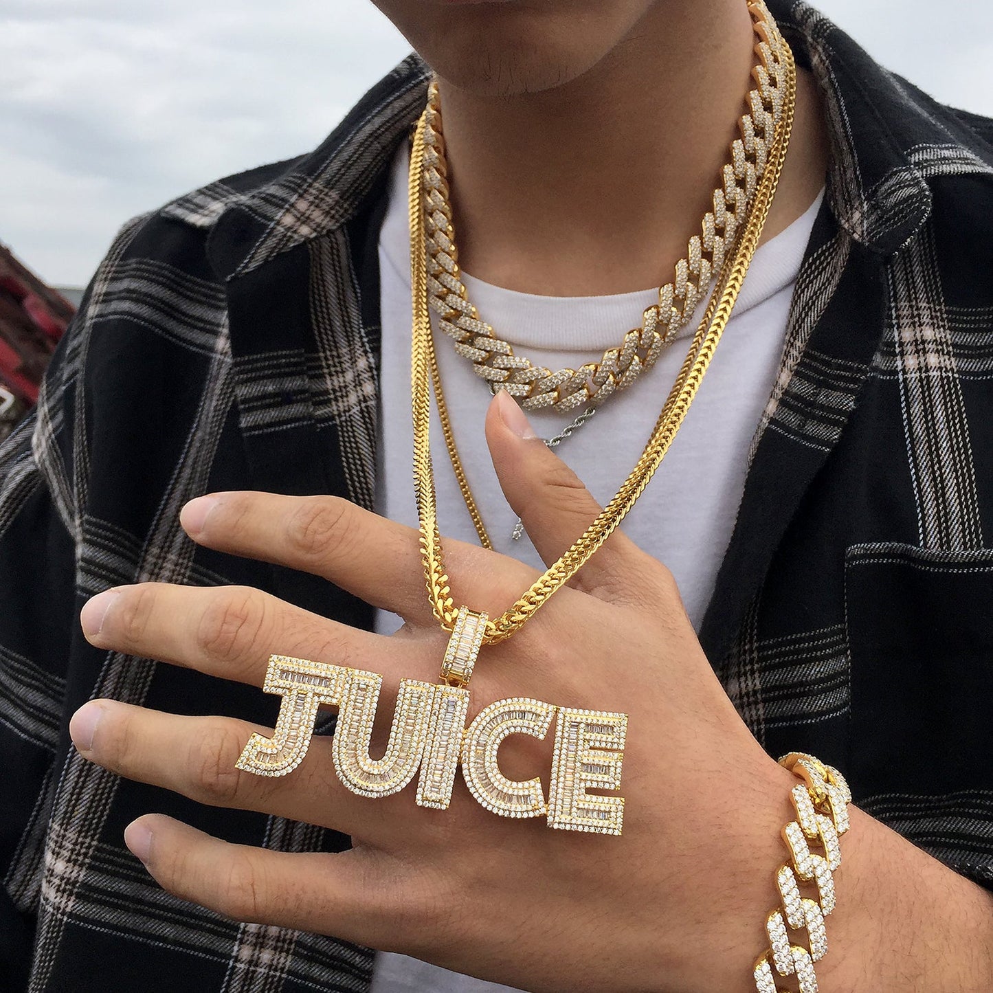 14K/White/Rose Gold Diamond English Letter Juice Pendant Tripodjewelry