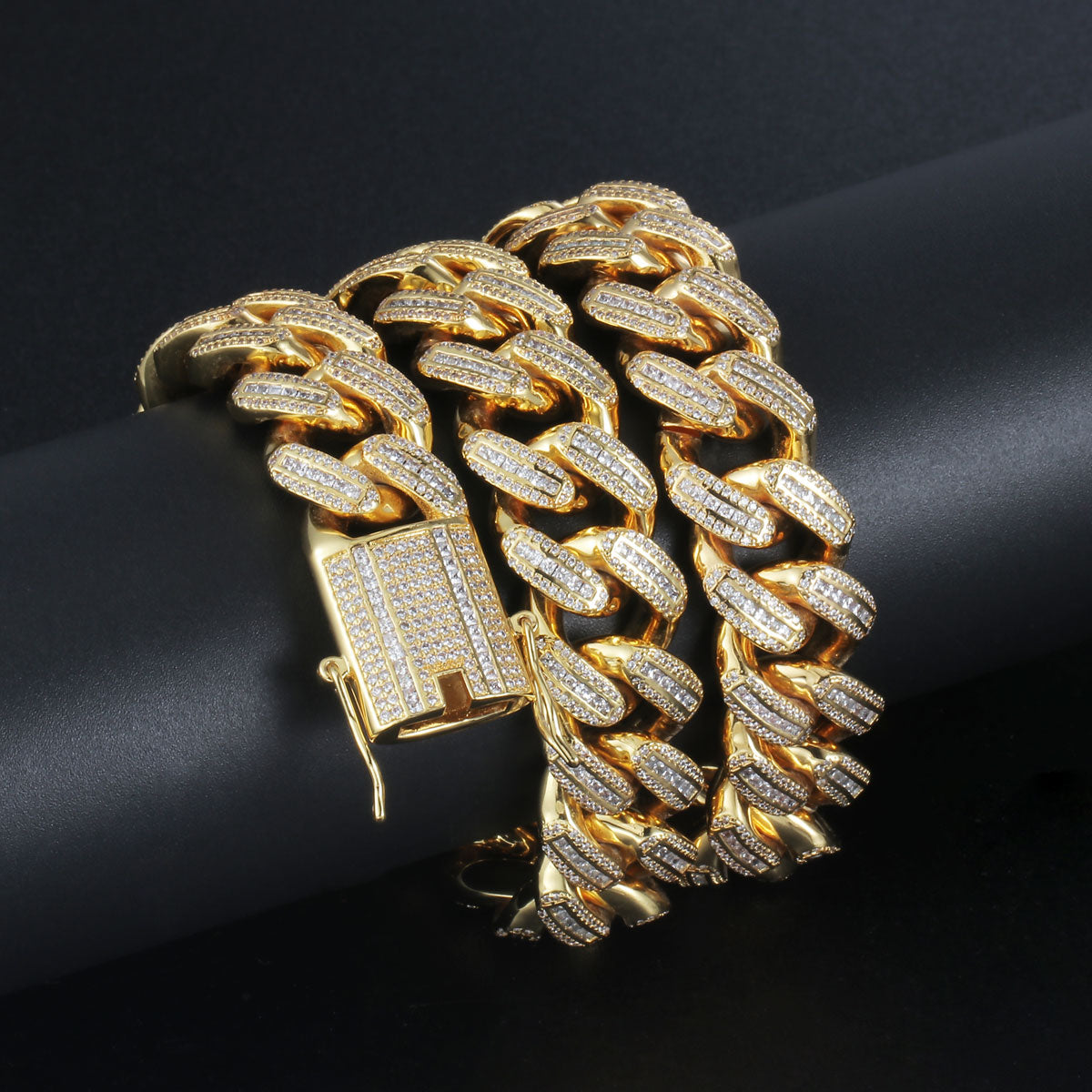 18MM 18K Gold Plated Iced Out Baguette Cuban Link Chain Necklace - Tripodjewelry