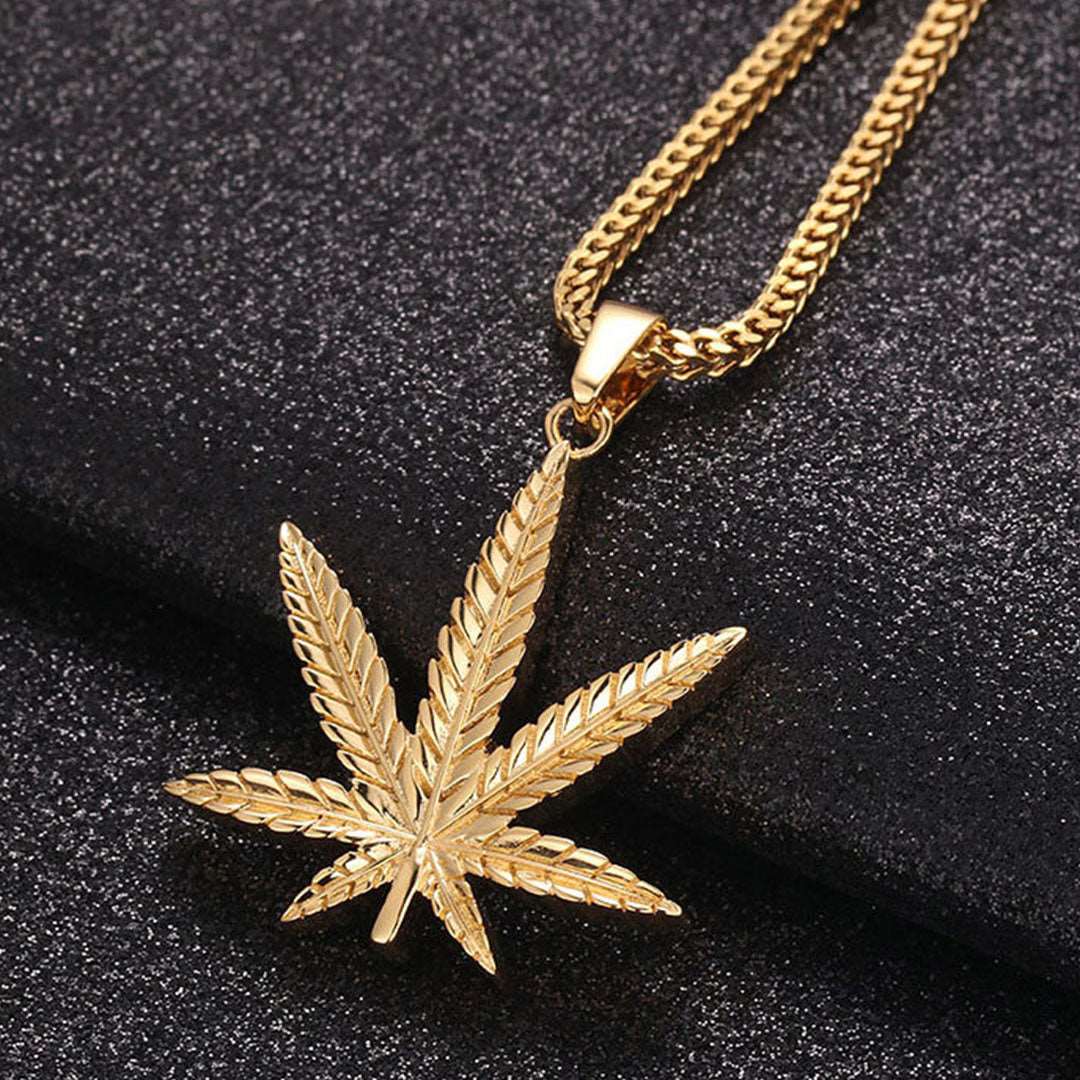 18k Gold Maple Leaf Pendant