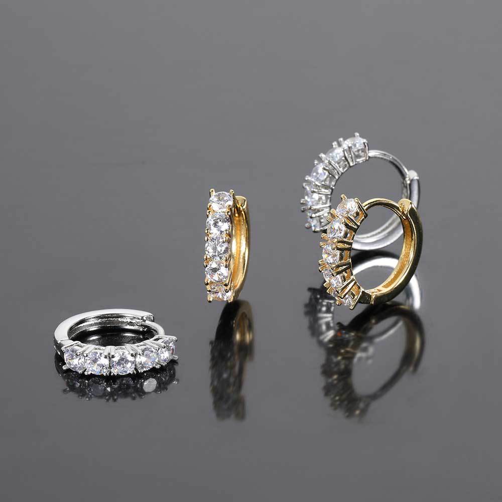 14K/White Gold Plated Zircon Round Earrings