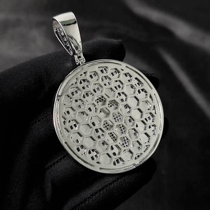 18K/White Gold Jesus Cross Graph Round Pendant