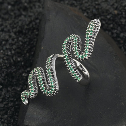 18K/White Gold Iced Snake Ring Tripodjewelry