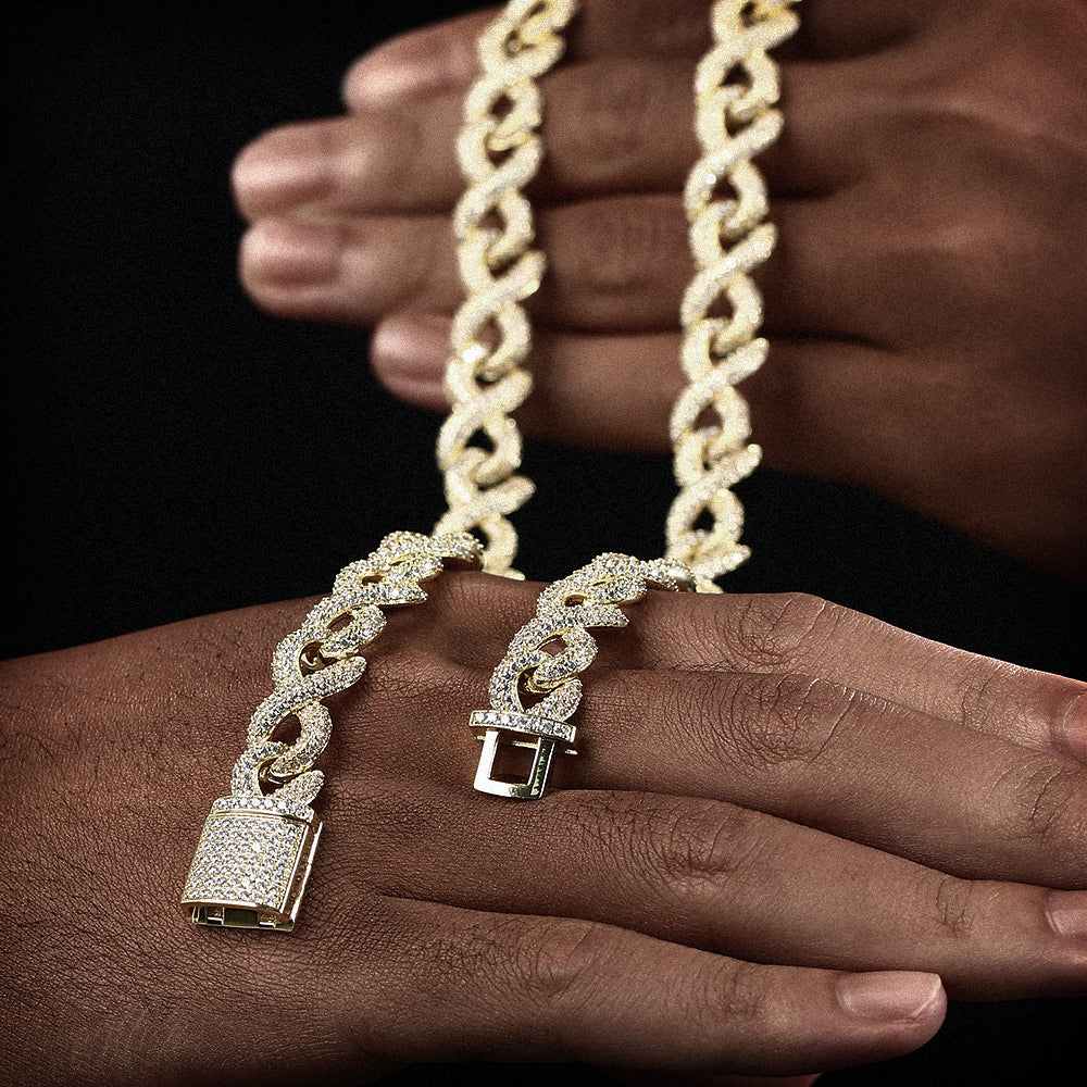 18K Gold Diamond Cuba Chain Necklace TRIPOD JEWELRY