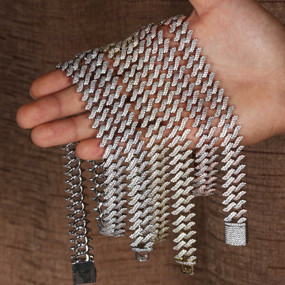 18MM White Gold Plated Simulated Iced Out Cuban Link Chain Necklace - Tripodjewelry