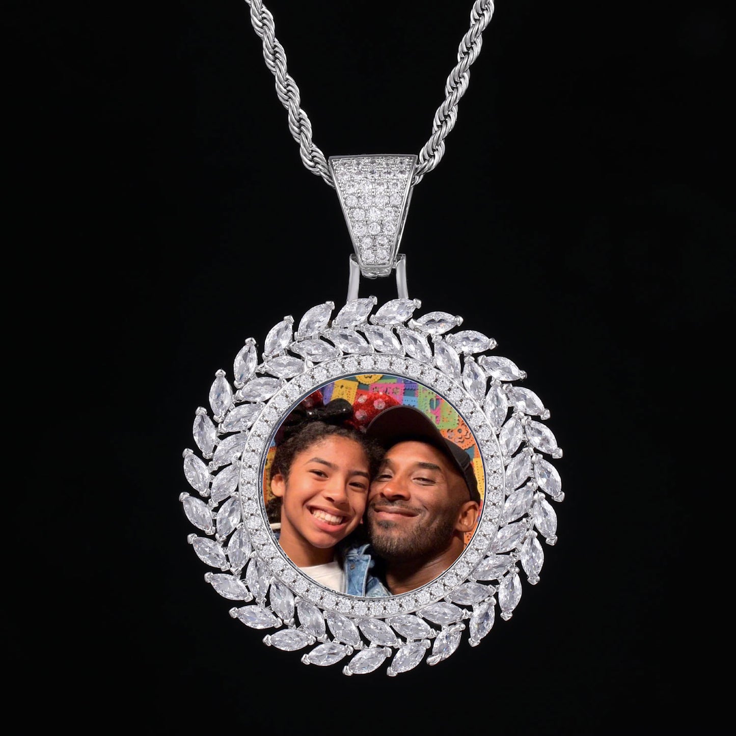 Picture Custom Pendant- Leaf Type